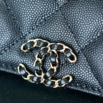 CHANEL 25S KELLY IN BLACK LAMBSKIN WITH GOLD HARDWARE