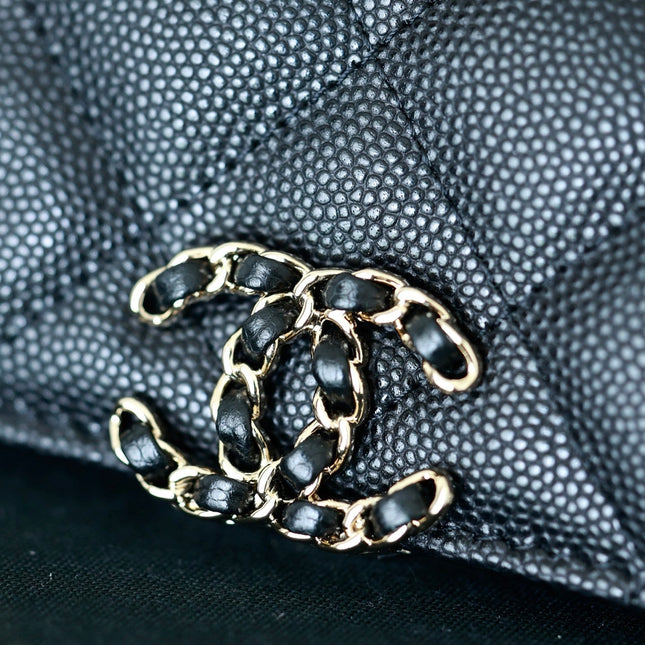 CHANEL 25S KELLY IN BLACK LAMBSKIN WITH GOLD HARDWARE