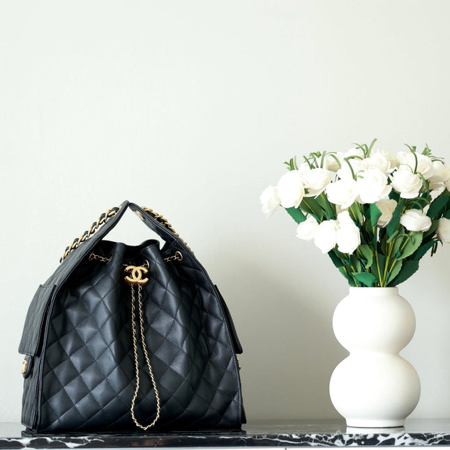 CHANEL 25S HOBO BAG 40 CM IN BLACK LAMBSKIN WITH GOLD HARDWARE