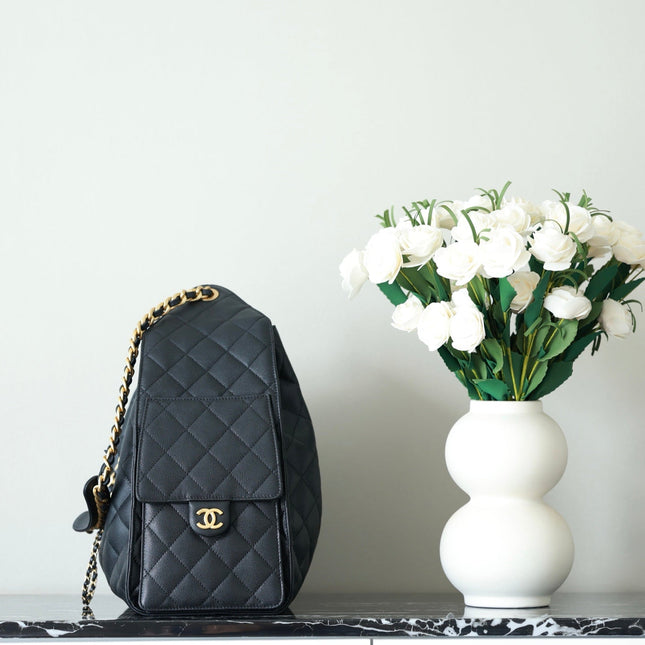 CHANEL 25S HOBO BAG 40 CM IN BLACK LAMBSKIN WITH GOLD HARDWARE
