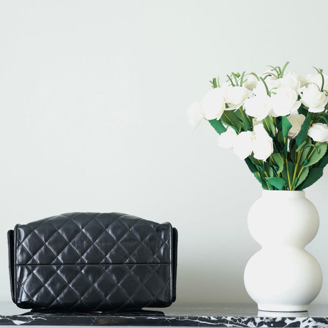 CHANEL 25S HOBO BAG 30 CM IN BLACK LIGHT GLOSSY LEATHER WITH GOLD HARDWARE
