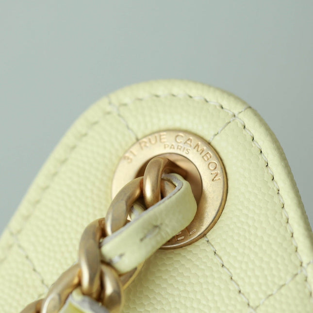CHANEL 25S HOBO BAG 30 CM IN PASTEL YELLOW LAMBSKIN WITH GOLD HARDWARE