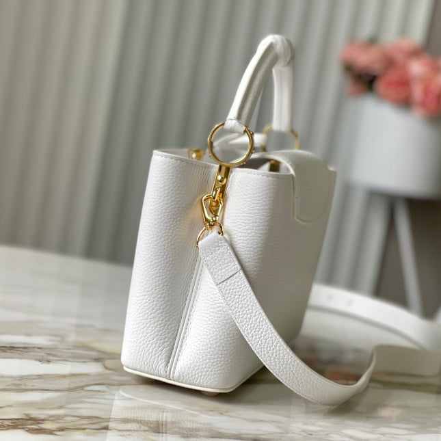 CAPUCINES BB 27 IN WHITE TAURILLON GOLD HARDWARE