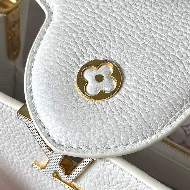 CAPUCINES BB 27 IN WHITE TAURILLON GOLD HARDWARE