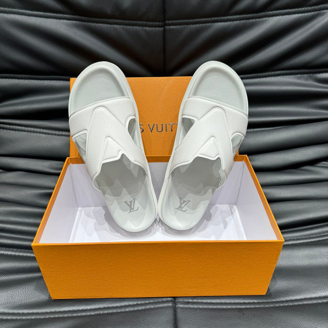 LV OASIS MULE IN WHITE CALFSKIN