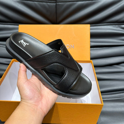 LV OASIS MULE IN BLACK CALFSKIN