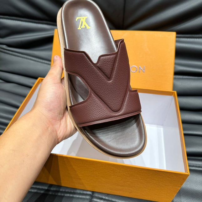 LV OASIS MULE IN CHOCOLATE BROWN CALFSKIN