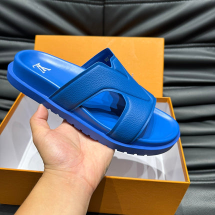 LV OASIS MULE IN COBALT BLUE CALFSKIN