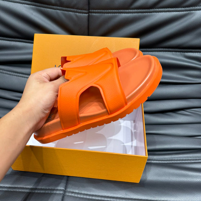 LV OASIS MULE IN CARROT ORANGE CALFSKIN