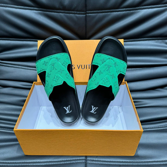 LV OASIS MULE IN EMERALD GREEN MONOGRAM JACQUARD