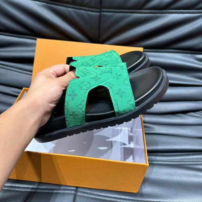 LV OASIS MULE IN EMERALD GREEN MONOGRAM JACQUARD