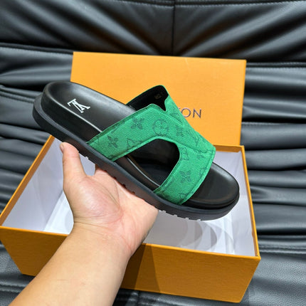 LV OASIS MULE IN EMERALD GREEN MONOGRAM JACQUARD