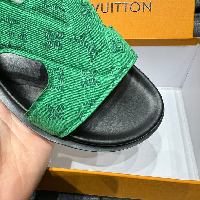 LV OASIS MULE IN EMERALD GREEN MONOGRAM JACQUARD
