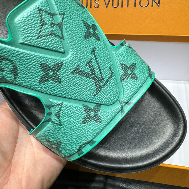 LV OASIS MULE IN SEA GREEN MONOGRAM CALFSKIN