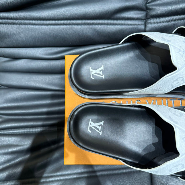 LV OASIS MULE IN WHITE MONOGRAM CALFSKIN