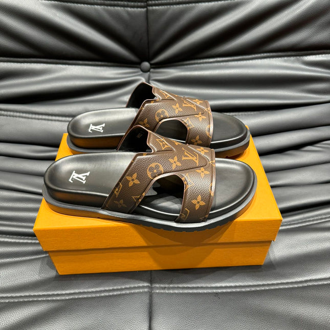 LV OASIS MULE IN CHOCOLATE BROWN MONOGRAM CALFSKIN