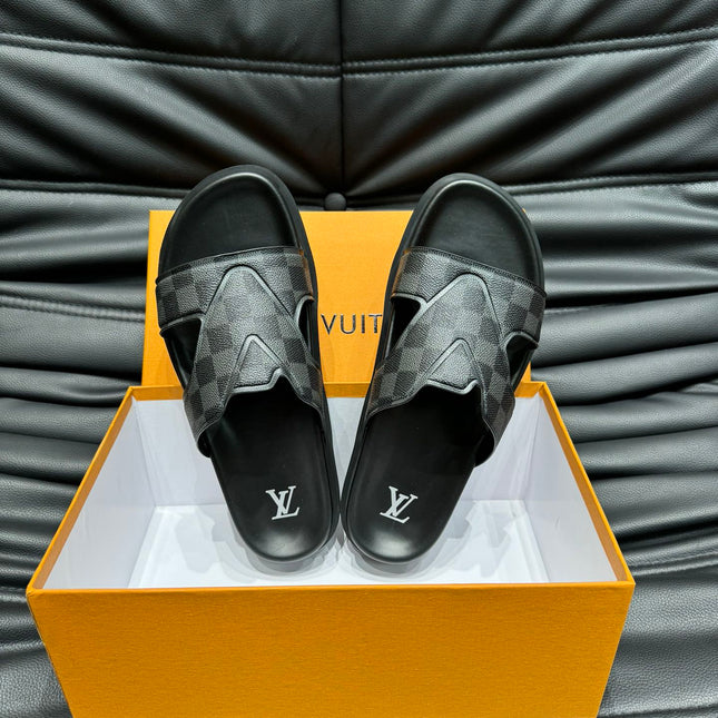 LV OASIS MULE IN BLACK DAMIER CALFSKIN
