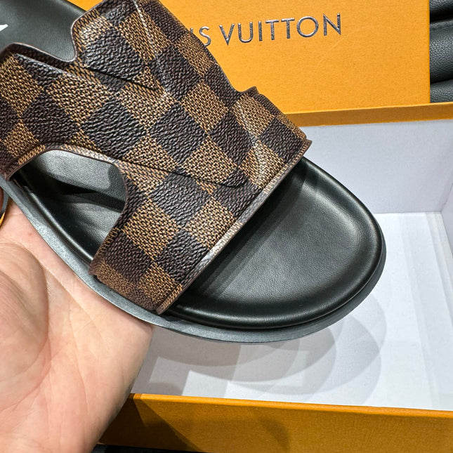 LV OASIS MULE IN CHOCOLATE BROWN DAMIER CALFSKIN