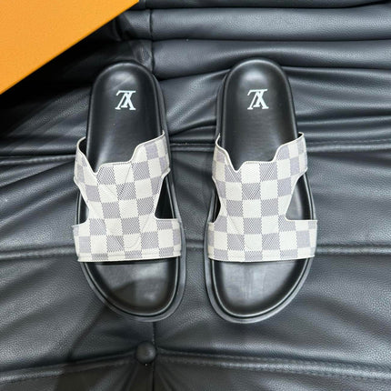 LV OASIS MULE IN WHITE DAMIER CALFSKIN
