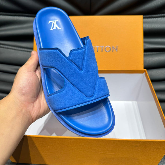 LV OASIS MULE IN COBALT BLUE SUEDE CALFSKIN
