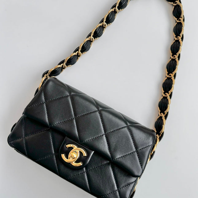 CHANEL 25S FLAP BAG 20 CM IN BLACK LAMBSKIN WITH GOLD HARDWARE