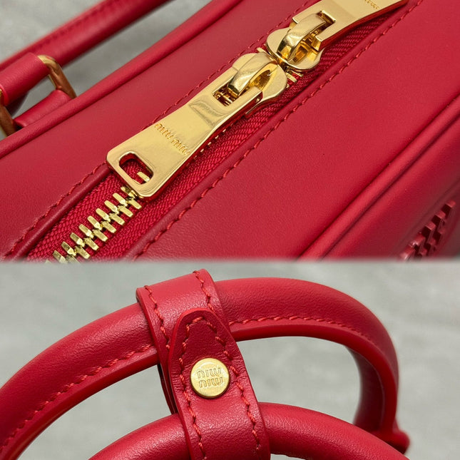 ARCADIE BAG 22 IN RED CALFSKIN GOLD HARDWARE