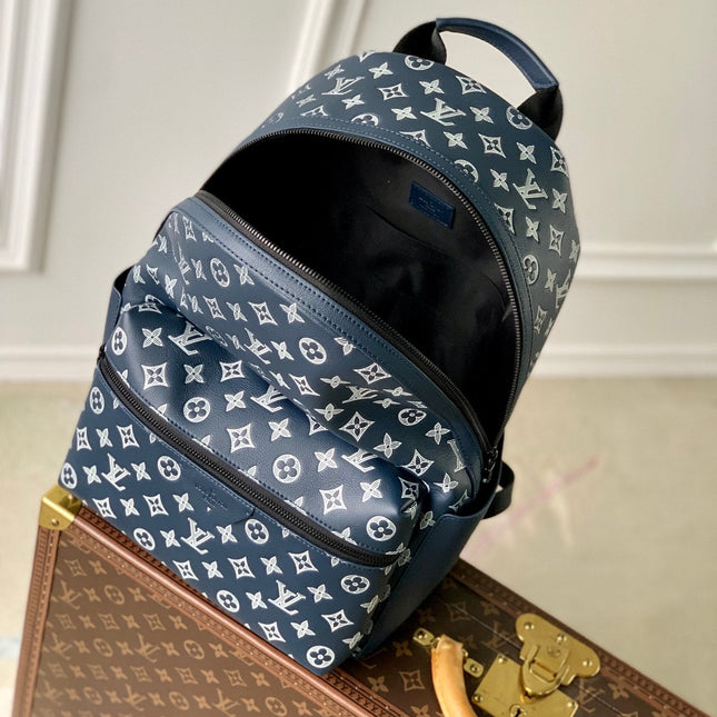 DISCOVERY PM BACKPACK 38 IN NAVY BLUE LAMBSKIN WHITE MONOGRAM LOGO