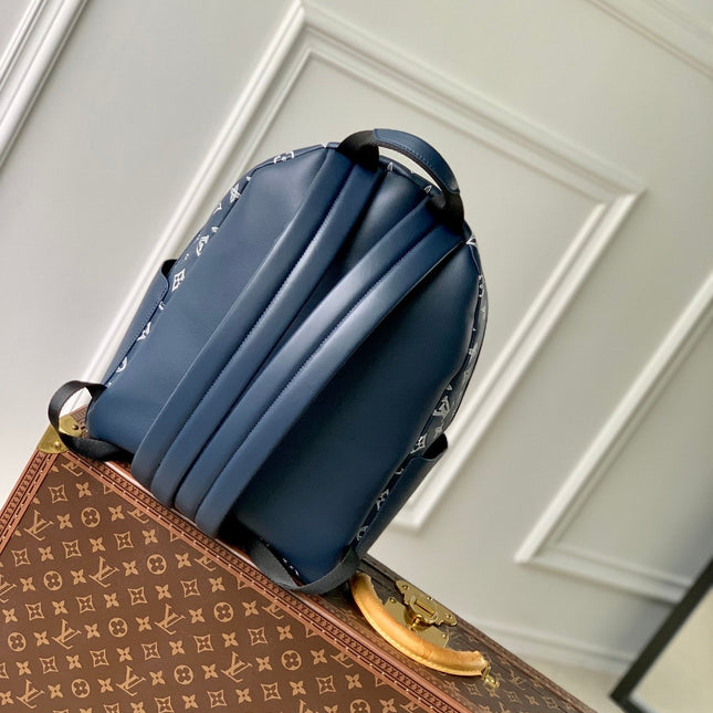 DISCOVERY PM BACKPACK 38 IN NAVY BLUE LAMBSKIN WHITE MONOGRAM LOGO