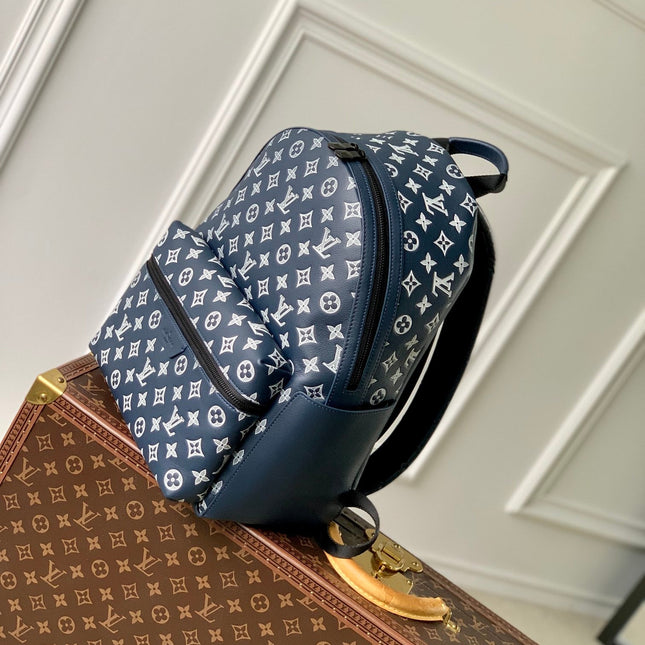 DISCOVERY PM BACKPACK 38 IN NAVY BLUE LAMBSKIN WHITE MONOGRAM LOGO