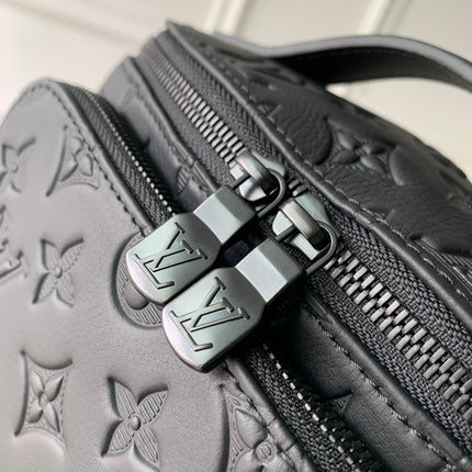 RUSH BUMBAG 30 IN BLACK MONOGRAM SHADOW CALFSKIN