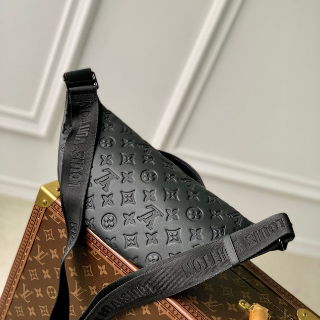 RUSH BUMBAG 30 IN BLACK MONOGRAM SHADOW CALFSKIN