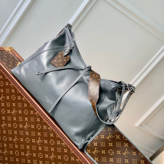 CARRYALL DARK 39 IN GREY LAMBSKIN BROWN MONOGRAM TAG