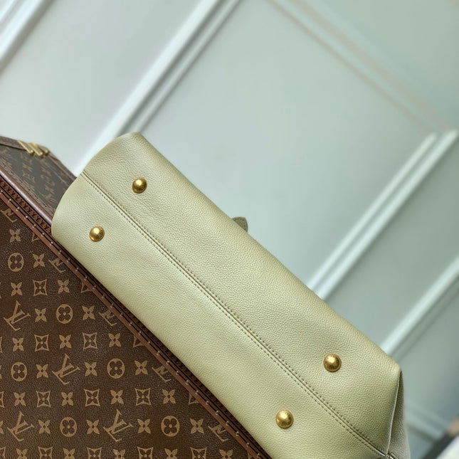 LOW KEY CABAS MM BAG 47 IN BASIL GREEN GRAINED CALFSKIN