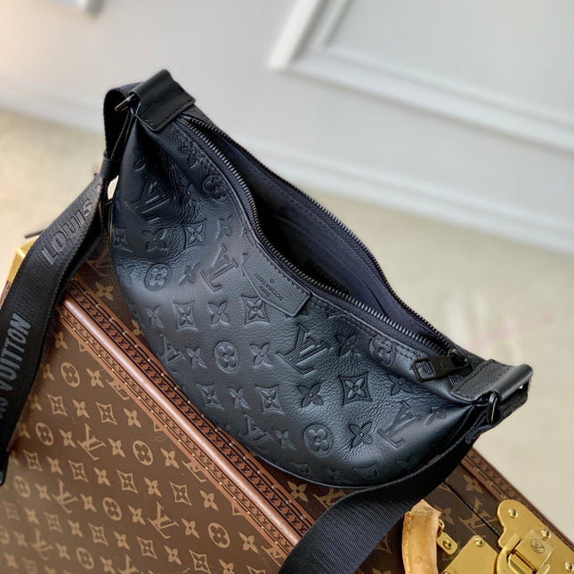 HAMAC BAG 28 IN BLACK MONOGRAM SHADOW