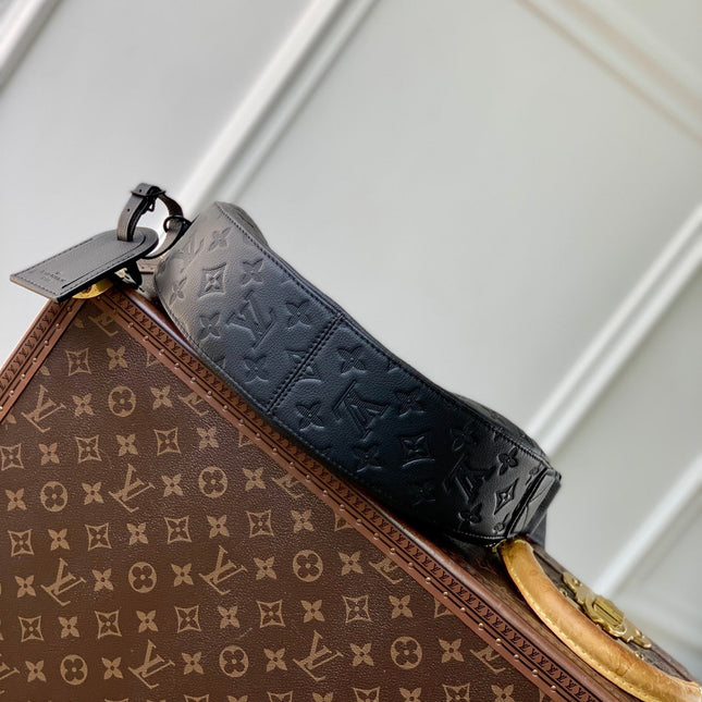 HAMAC BAG 28 IN BLACK MONOGRAM SHADOW