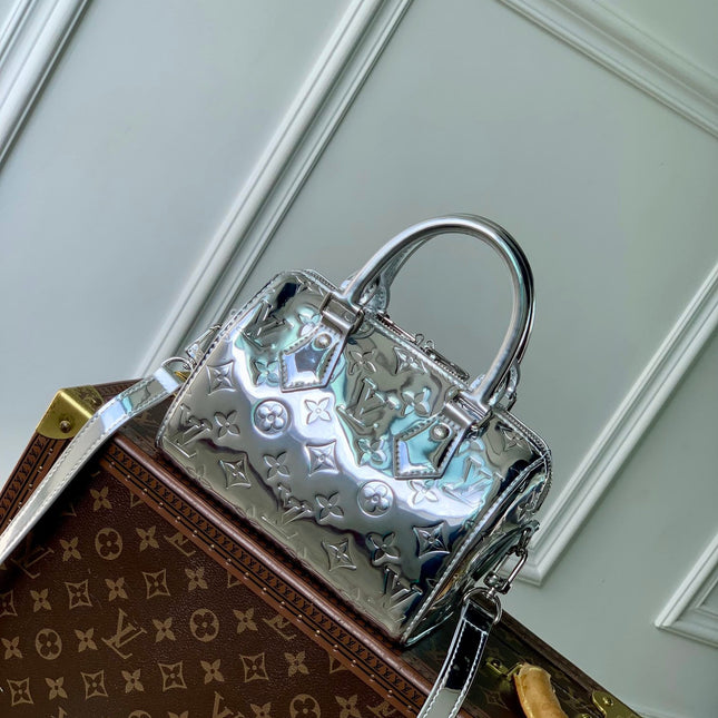 SPEEDY BANDOULIÈRE 20 IN SILVER MONOGRAM EMBOSSED CALFSKIN