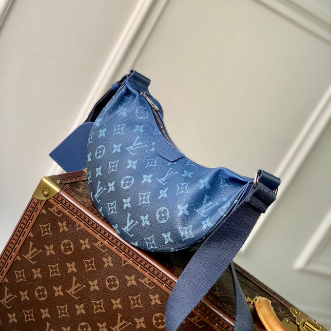 HAMAC BAG 28 IN BLUE MONOGRAM GRADIENT CANVAS