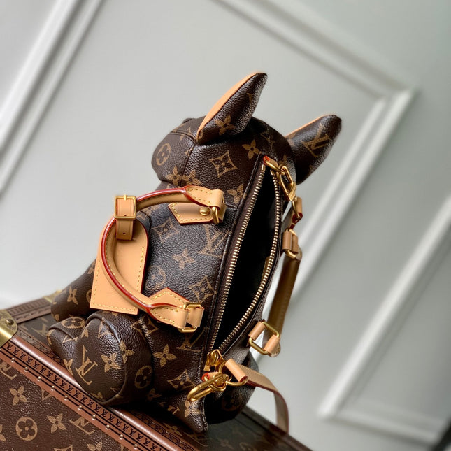POOCH BAG 28 IN BROWN MONOGRAM CANVAS