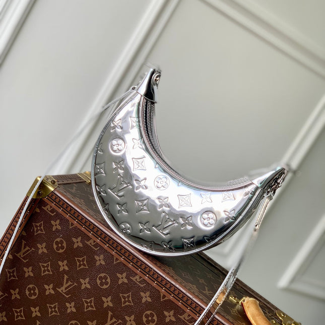 LOOP 23 IN SILVER MONOGRAM EMBOSSED CALFSKIN
