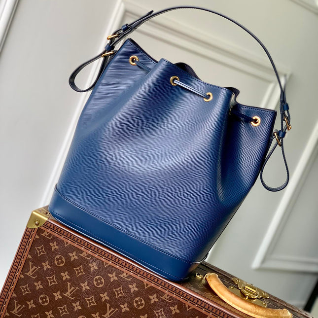 NOÉ MM 33 IN SAPPHIRE EPI LEATHER