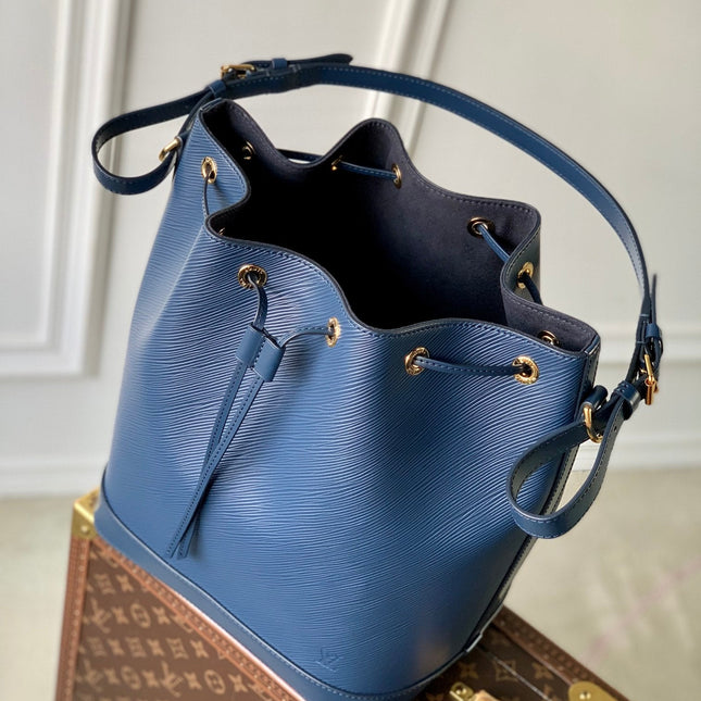 NOÉ MM 33 IN SAPPHIRE EPI LEATHER