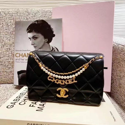 CC MINI 22 FLAP BAG IN BLACK CALFSKIN GOLD HARDWARE WITH PEARL CHAIN