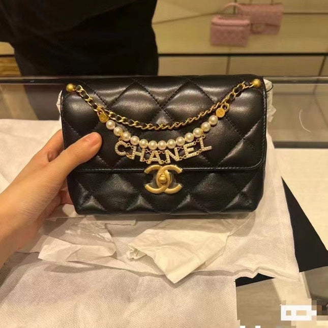 CC MINI 22 FLAP BAG IN BLACK CALFSKIN GOLD HARDWARE WITH PEARL CHAIN