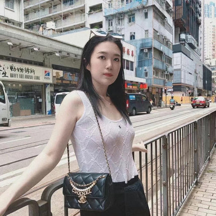 CC MINI 22 FLAP BAG IN BLACK CALFSKIN GOLD HARDWARE WITH PEARL CHAIN