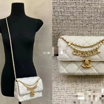 CC MINI 22 FLAP BAG IN WHITE CALFSKIN GOLD HARDWARE