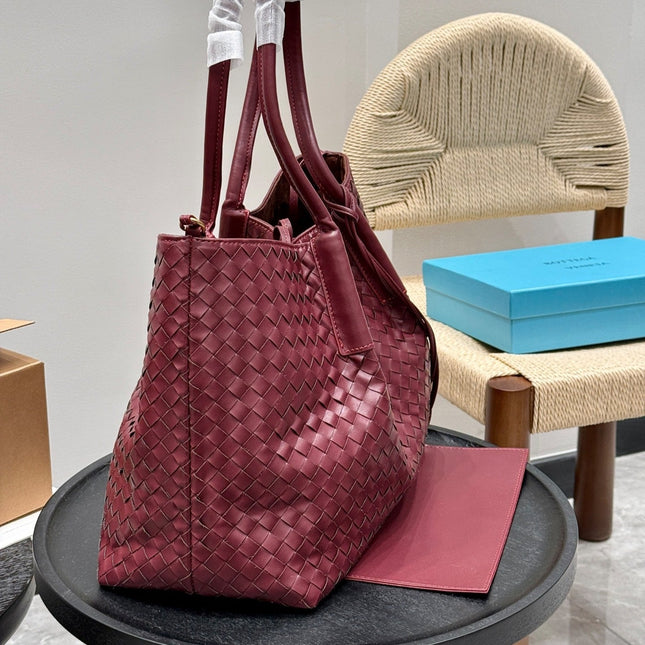PINACOTECA TOTE BAG 38 IN BURGUNDY CALFSKIN