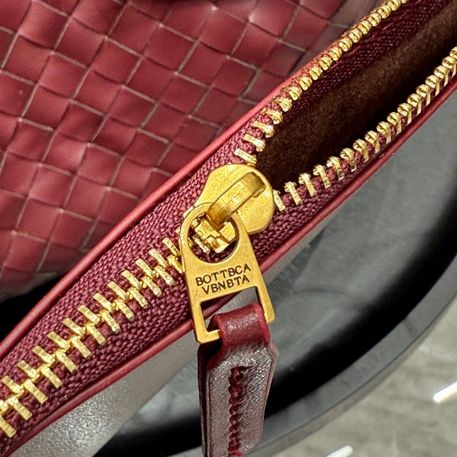 PINACOTECA TOTE BAG 38 IN BURGUNDY CALFSKIN
