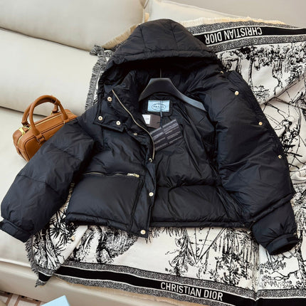 PRADA PUFFER JACKET STYLE 40