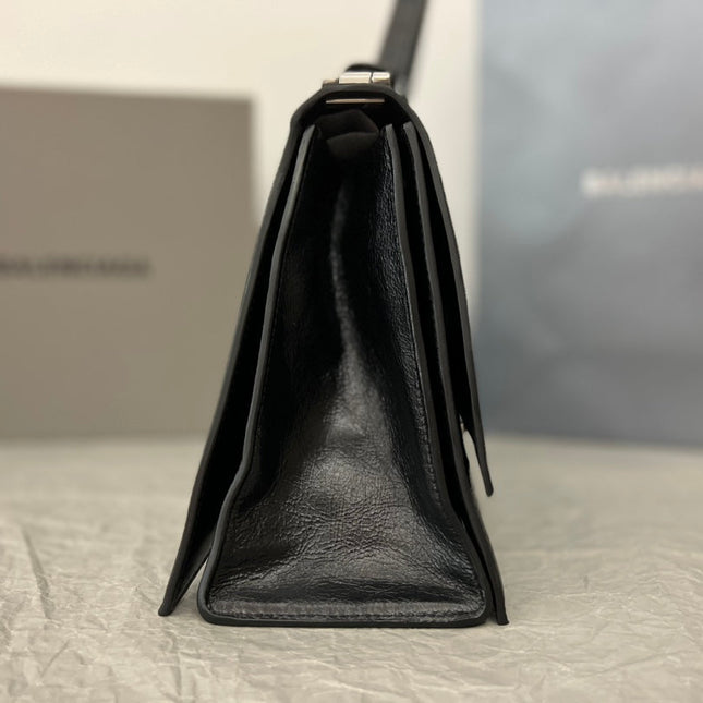 CRUSH SHOULDER BAG 31 IN BLACK CRUSHED CALFSKIN LEATHER STRAP SILVER HARDWARE