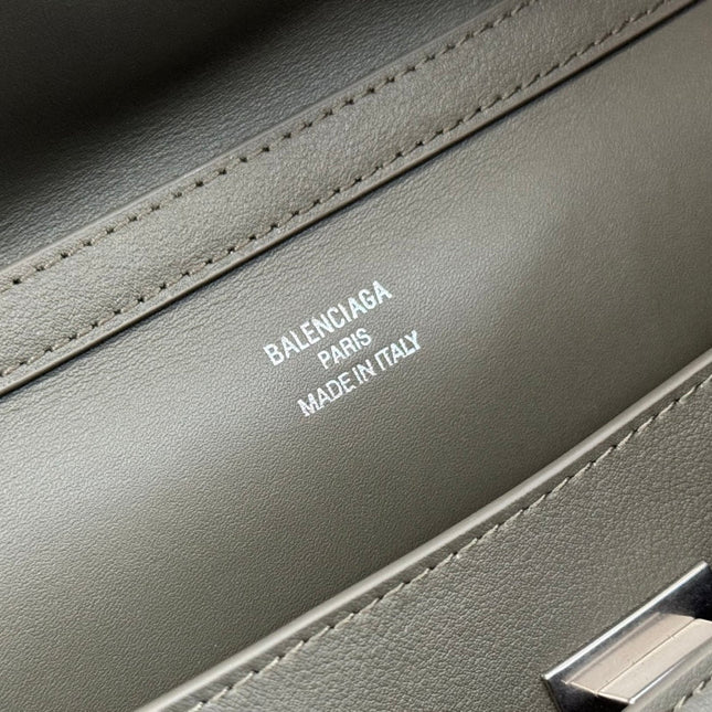 RODEO MEDIUM BAG 35 IN KHAKI GREEN SMOOTH CALFSKIN SILVER HARDWARE